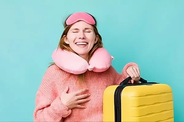 Picking the Right Travel Pillow for Long Trips